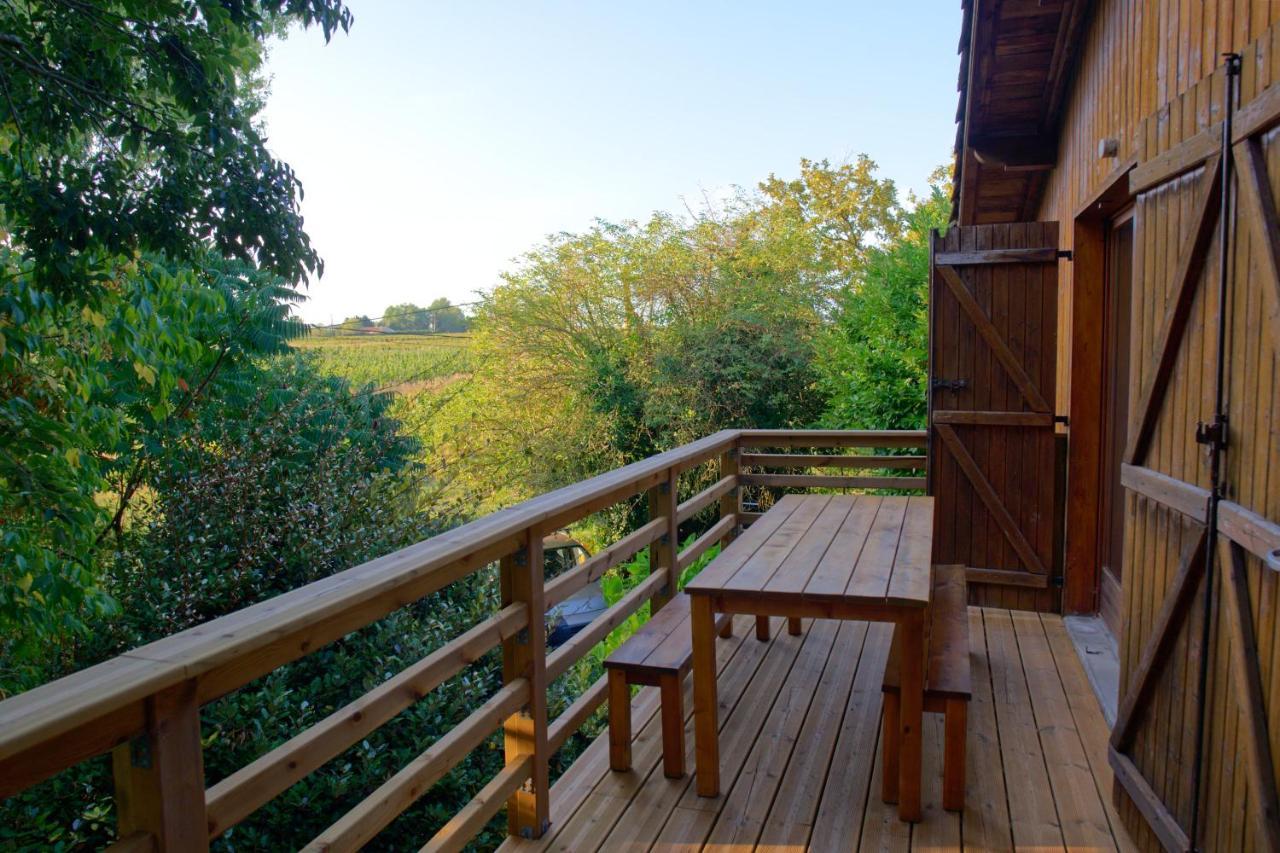 Chalet En Pleine Nature Pomerol Bagian luar foto